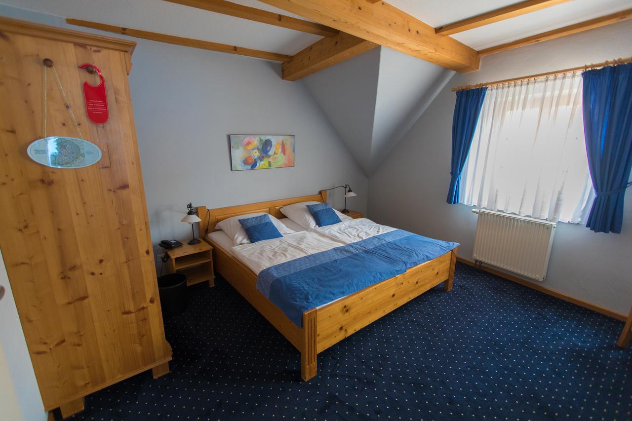 Hotel Blaue Blume Freiberg Exterior photo