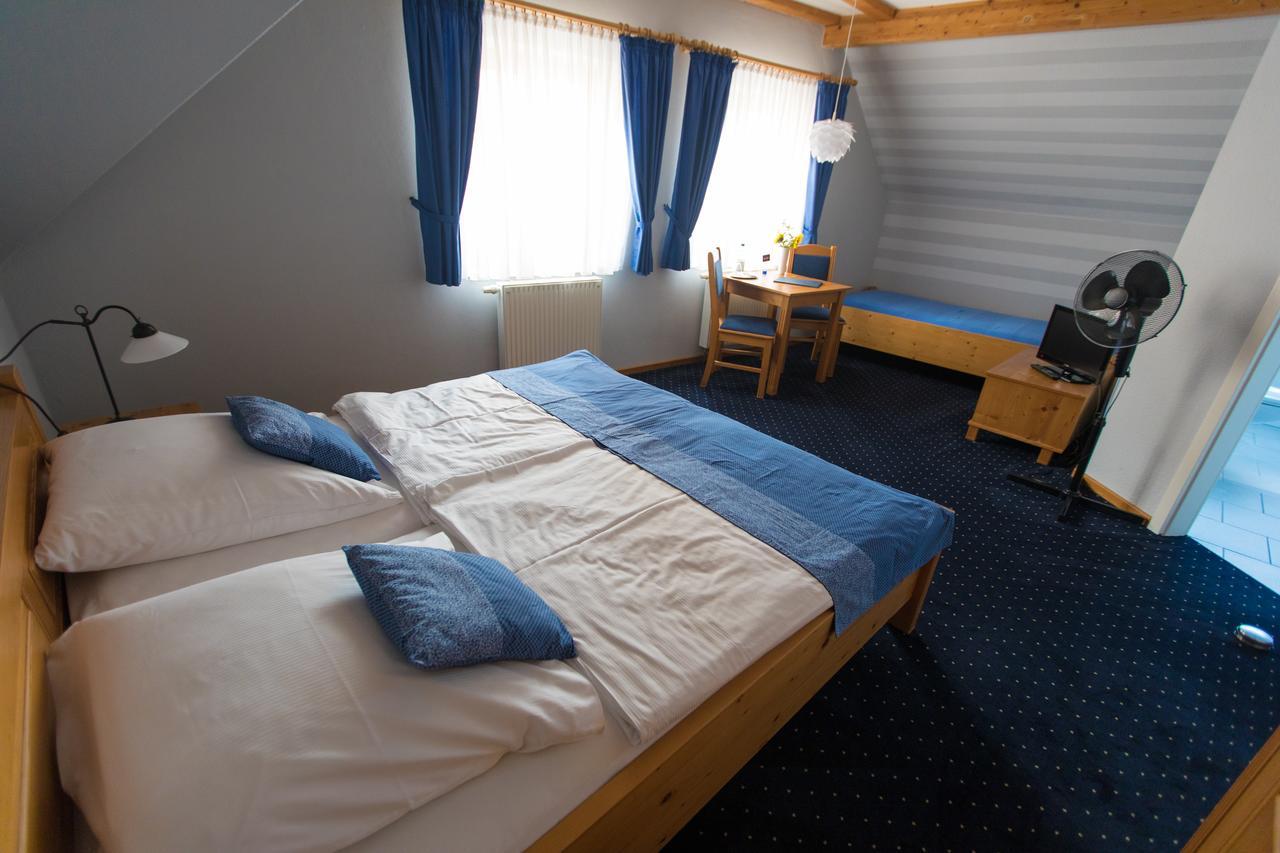 Hotel Blaue Blume Freiberg Exterior photo